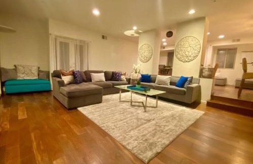 South Mission Beach Apartamento | MB 3BR Oceanview Penthouse with HUGE Rooftop decks
