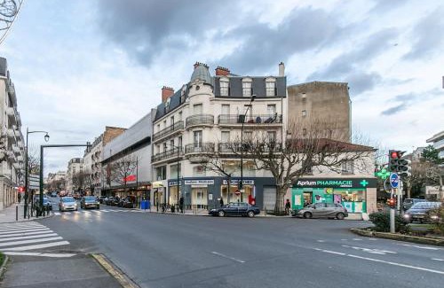 Villemomble Apartamento | MBA Splendide Appart - Le Raincy - Banlieue Paris