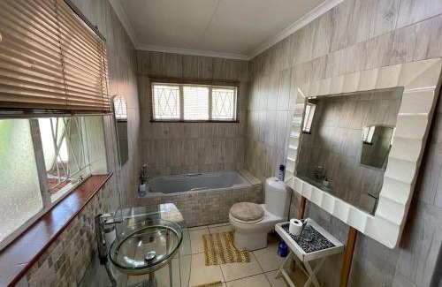 Berea Cama Y Desayuno | Mbathos guesthouse house