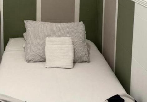 Mussafah Casa | MBZ - Cosy Separate Room in Unique Flat