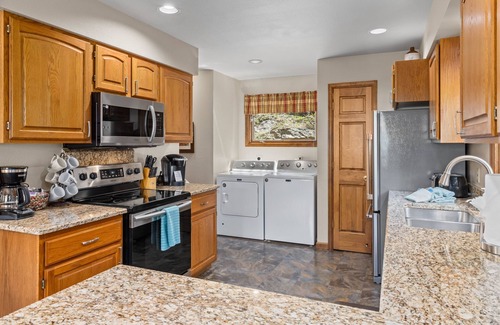 Aspen Brook Casa | Mcdermott Base Camp Vacation Rental By Estes Park Homes 4 Bedroom Home