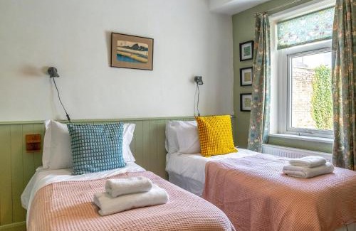 Broadstairs Casa | Mcenroe Cottage