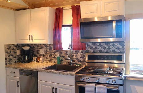 Crowley Lake Cabina | McGee Creek Lodge