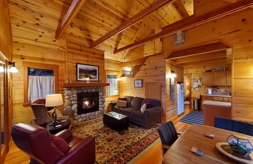 McKenzie Bridge Cabina | McKenzie River Cabin # 13 en el Log Cabin Inn