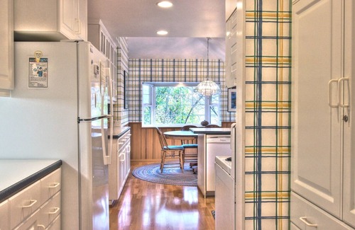 Downtown Cannon Beach Casa | McRae House - Cannon Beach Property Mgmt