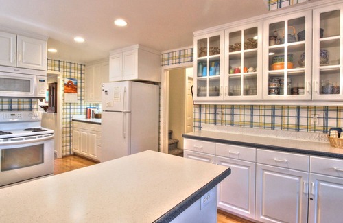 Downtown Cannon Beach Casa | McRae House - Cannon Beach Property Mgmt