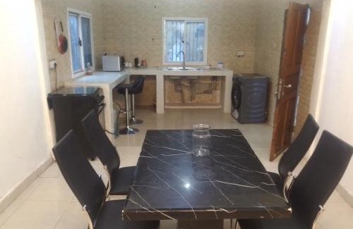 Serrekunda Apartamento | MD guest house