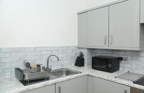Manchester Apartamento | MDZ Luxe Stays-Sleeps 6