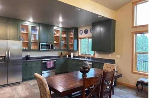 New Meadows Casa | ¡MeadowCreek golf, sauna, vistas!