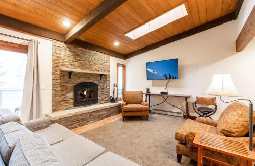 Intermountain Apartamento | Meadow Creek Townhome by Vail Realty