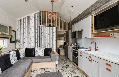 Llandrindod Wells Cabaña | Meadow Retreat