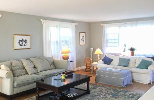 Nantucket Town Casa | Meadow's End