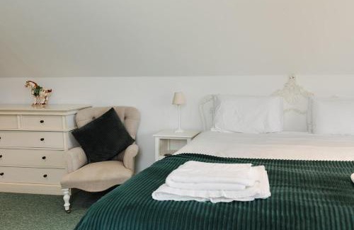 Ryde Casa | Meadow View Barn - Ryde