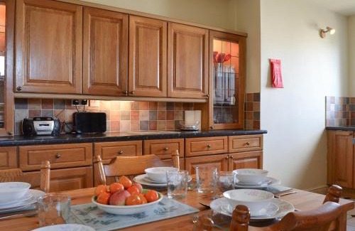 Buxton Casa | Meadow View