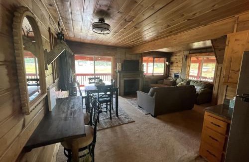 Meadow View Heights Casa | Meadow View Sanctuary