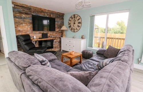 Arnold Casa | Meadowbank Lodge