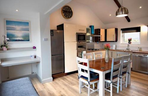 Castlemartyr Casa | MEADOWLANE LODGE