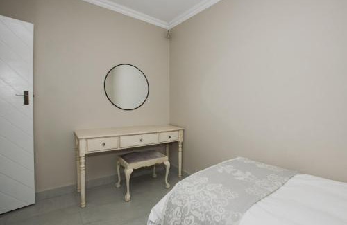 Constantia Casa | Meadowridge Nook