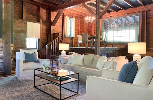 Lee County Casa | Meadows Mill House I