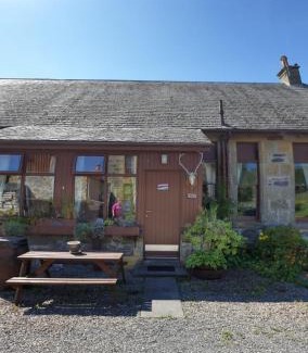 Kingussie Casa | Meadowside Cottages