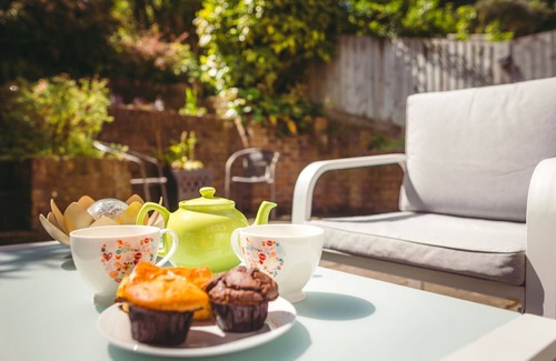 Eastbourne Casa | Meads Haven - tranquil holiday hideaway