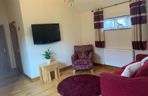 North Somercotes Casa | Meals Farm Holiday Cottages - The Stables