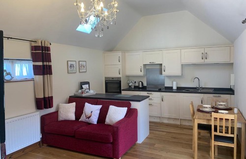North Somercotes Casa | Meals Farm Holiday Cottages - The Stables
