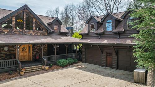 Blairsville Casa | Meant to Be