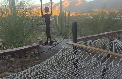 Tucson Casa | MeCasa SuCasa - Unique, seclude home nestled in the Beautiful Foothills