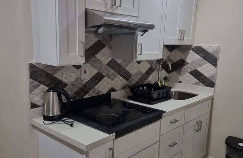 Portmore Apartamento | Mecca at Bayfornt Villas and Apartments