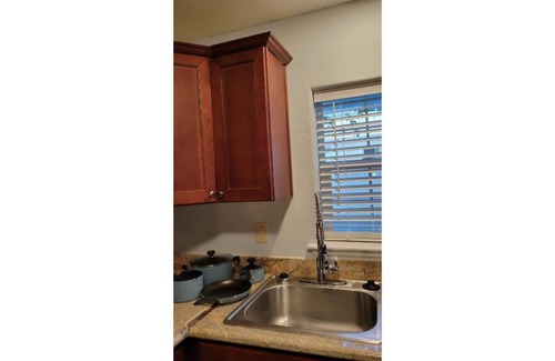 City Center Medford Cabaña | Medford 2-Bedroom Cottage to movie, park, downtown