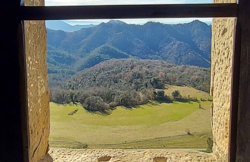 Llaes Otro | Castillo medieval del s.X - Apartamento La Torre