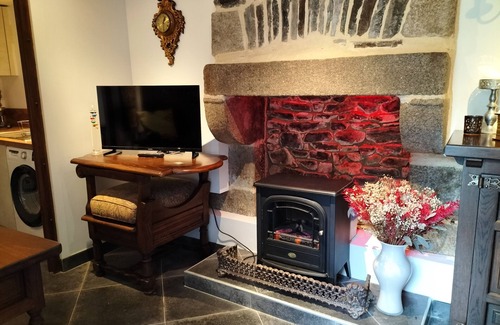 Montaubert - Rille - Saint-Sulpice Casa | Medieval Getaway
