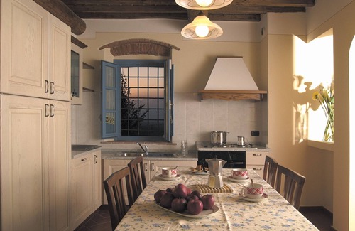 Vinci Casa | Medieval stone villa 17 bedrooms with pool in Vinci -Florence tophill position
