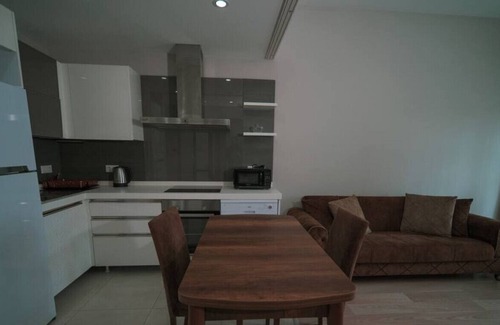 Basaksehir Apartamento | Medikule D55 · 1.B Suite Apt near Metrokent