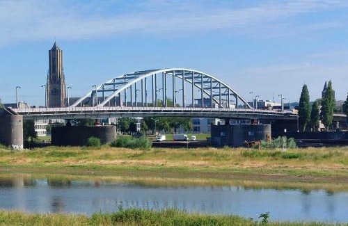 Markt Apartamento | Medina B&B hartje Arnhem