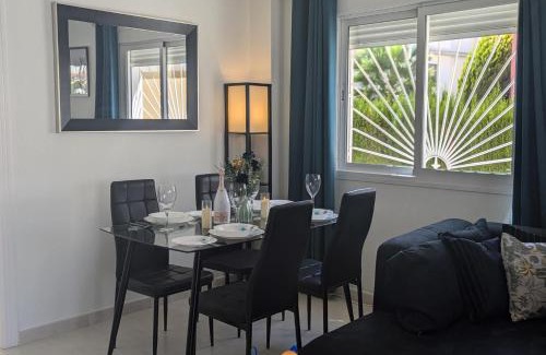 Quesada Casa | Mediterranean 3 Bed Townhouse CQ44