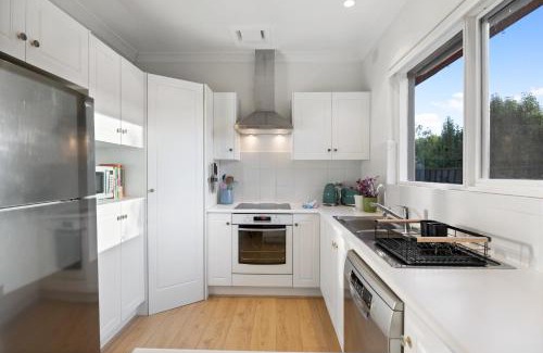 Unley Apartamento | Mediterranean Muse - 3BR, Wi-Fi, Parking