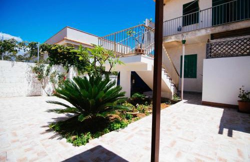 Santa Croce Camerina Casa | Mediterranean Sunset Villa