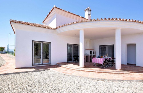 Arenas Villa | Casa rural en Arenas con piscina privada