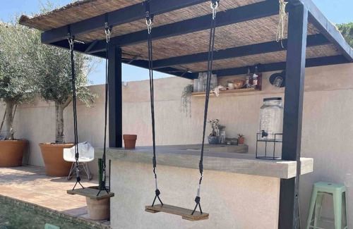 La Farlede Villa | Mediterranean villa, swimming pool and pétanque court
