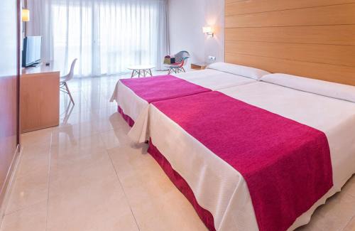 Roquetas de Mar Hotel | Mediterraneo Bay Hotel & Resort