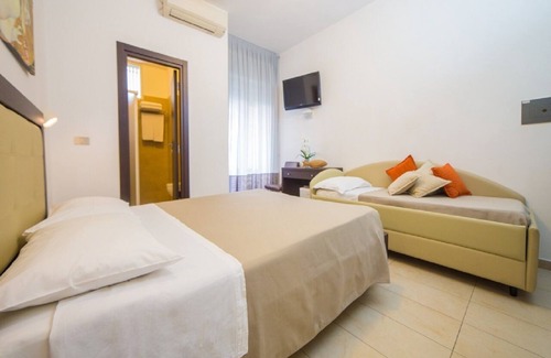 Cattolica Hotel | Mediterraneo Hotel & Suites