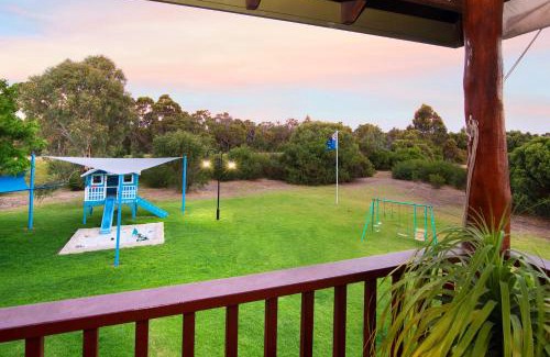Dunsborough Casa | Meelup Mia - The dream down south beach getaway