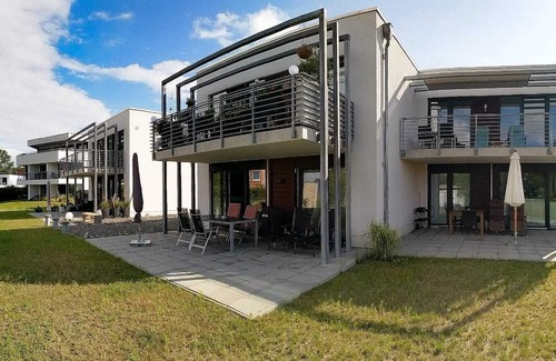 Altefaehr Apartamento | MeerZeit-modern vacation apartment with a view of the sea and Stralsund