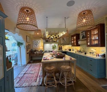 The Pelhams Casa | Meesden Hall