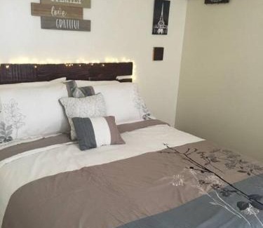 Niskayuna Apartamento | Meet the browns with parking
