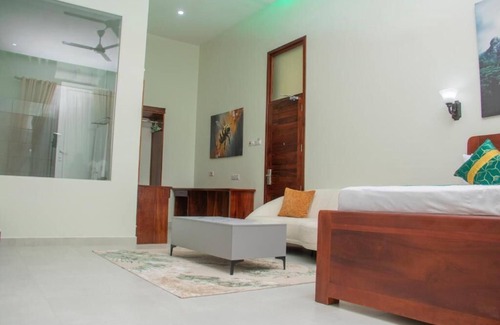 Dar es Salaam Cama Y Desayuno | MEGA Lodge