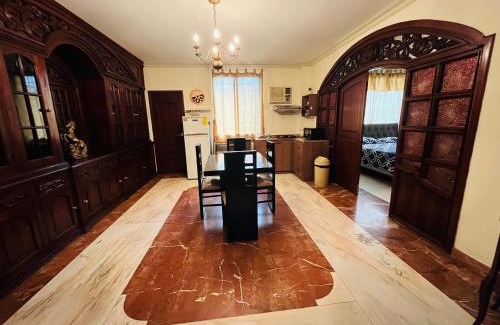 Barrio Kennedy Apartamento | Mega Suite junto al San Marino Shopping