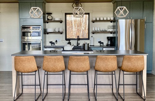 Intervale Casa | MegaVista Mountain Lodge - HGTV - Featured Retreat in the White Mountains.